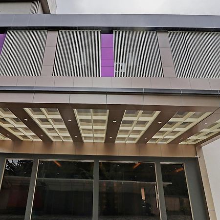 Super Townhouse Kizhakkambalam Tourist Home Muttam  Exterior photo